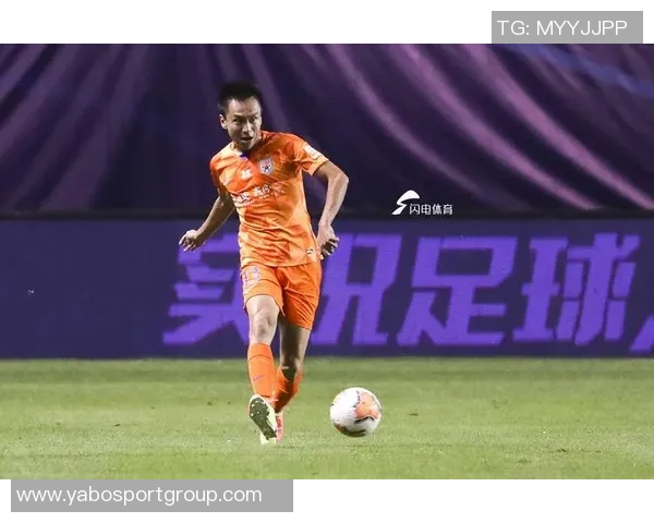 泰山中卫洛佩斯对抗表现不佳奥斯卡强势突破致失球 泰山中卫洛佩斯对抗表现不佳奥斯卡强势突破致失球