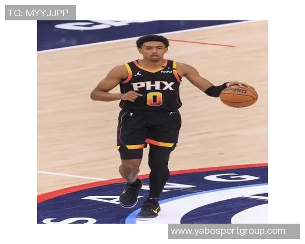 瑞安与邓恩的攻防特点分析助力新赛季表现提升 瑞安与邓恩的攻防特点分析助力新赛季表现提升