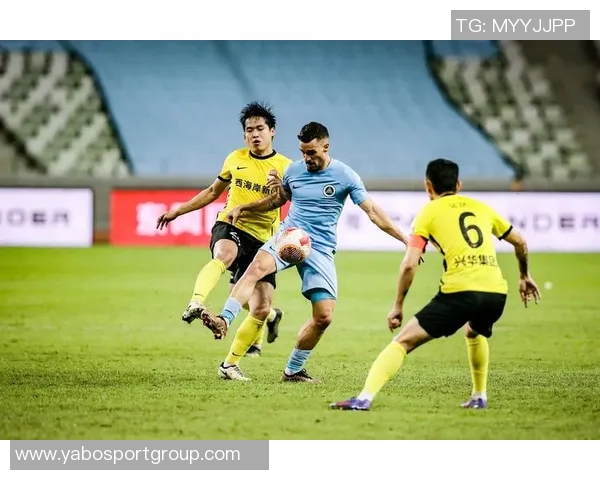 赵宇透露张源将加盟南方俱乐部深圳新鹏城无缘引进他