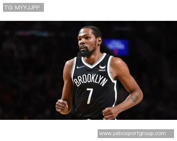 亨特半场14分钟因伤退场6投3中罚球6中5贡献14分2助希望恢复顺利 亨特半场14分钟因伤退场6投3中罚球6中5贡献14分2助希望恢复顺利